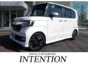 2018 HONDA N-BOX CUSTOM