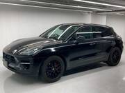 2021 PORSCHE MACAN