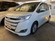 2019 TOYOTA NOAH