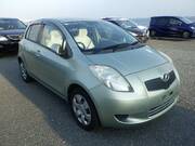 2006 TOYOTA VITZ U