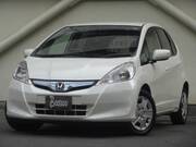 2011 HONDA FIT HYBRID