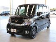 2017 HONDA N-BOX CUSTOM