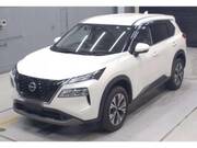 2022 NISSAN X-TRAIL