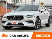 2024 VOLVO V60
