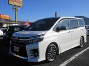 2017 TOYOTA VOXY