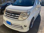 2004 NISSAN ELGRAND