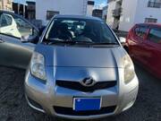 2008 TOYOTA VITZ F