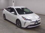 2020 TOYOTA PRIUS