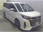 2018 TOYOTA NOAH