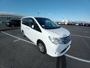 2016 NISSAN SERENA 20S