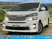 2013 TOYOTA VELLFIRE