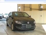 2011 VOLKSWAGEN POLO
