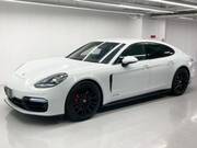 2019 PORSCHE PANAMERA