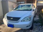 2011 TOYOTA HARRIER 240G