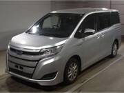 2018 TOYOTA NOAH
