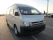 2010 TOYOTA HIACE COMMUTER DX