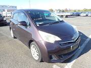 2011 TOYOTA RACTIS X