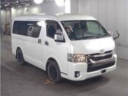 2022 TOYOTA HIACE VAN
