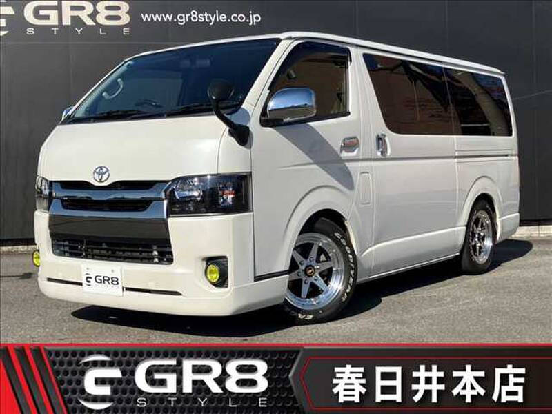 -HIACE VAN
