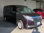 2017 TOYOTA NOAH G