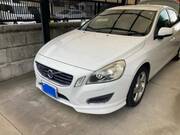 2013 VOLVO S60