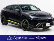 2022 LAMBORGHINI URUS