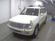 2002 TOYOTA LAND CRUISER