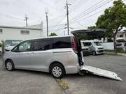 2018 TOYOTA NOAH