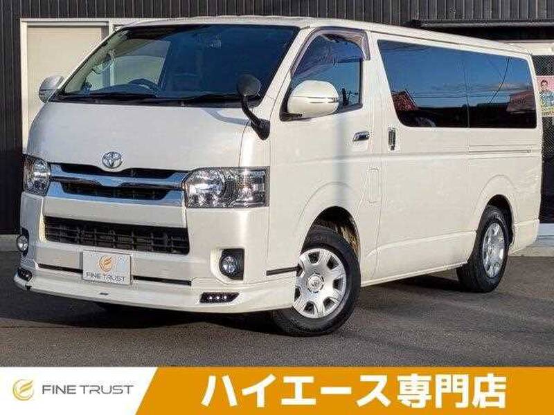 -HIACE VAN