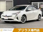 2018 TOYOTA PRIUS
