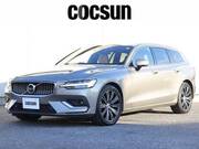 2018 VOLVO V60