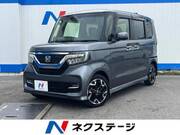 2017 HONDA N-BOX CUSTOM
