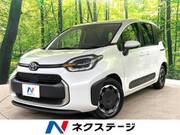 2025 TOYOTA SIENTA