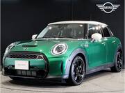 2022 BMW MINI