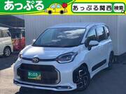 2023 TOYOTA SIENTA