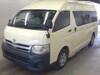 TOYOTA HIACE COMMUTER