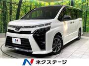 2018 TOYOTA VOXY