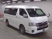 2022 TOYOTA HIACE VAN