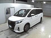 2017 TOYOTA NOAH