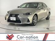 2017 LEXUS IS