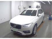 2018 VOLVO XC90