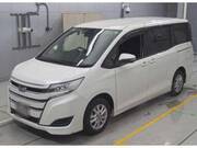 2020 TOYOTA NOAH