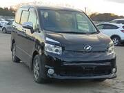 2009 TOYOTA VOXY ZS KIRAMEKI II
