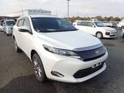 2015 TOYOTA HARRIER PREMIUM