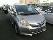 2010 HONDA FIT HYBRID