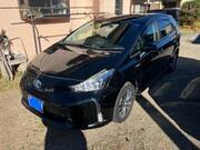 2017 TOYOTA PRIUS ALPHA