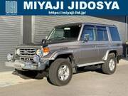 2003 TOYOTA LAND CRUISER