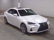 2016 LEXUS IS