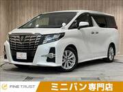 2017 TOYOTA ALPHARD 2.5S
