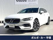 2023 VOLVO V60